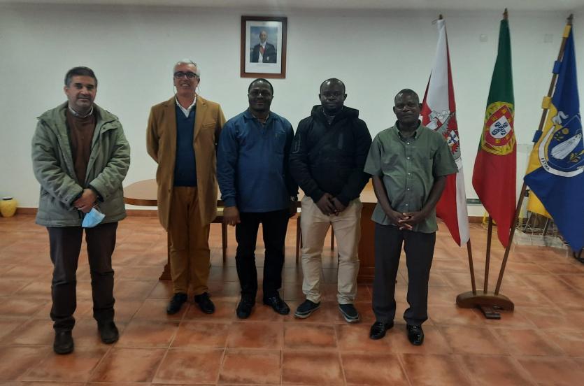 Junta de Freguesia recebe comitiva do projeto SAAM 