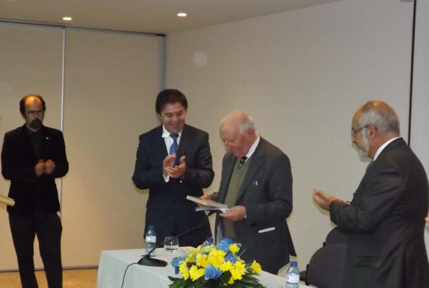 Voto de pesar pelo falecimento de Eduardo Lourenço, vencedor do 1ª Grande Prémio Vida e Obra Tabula Rasa em 2015